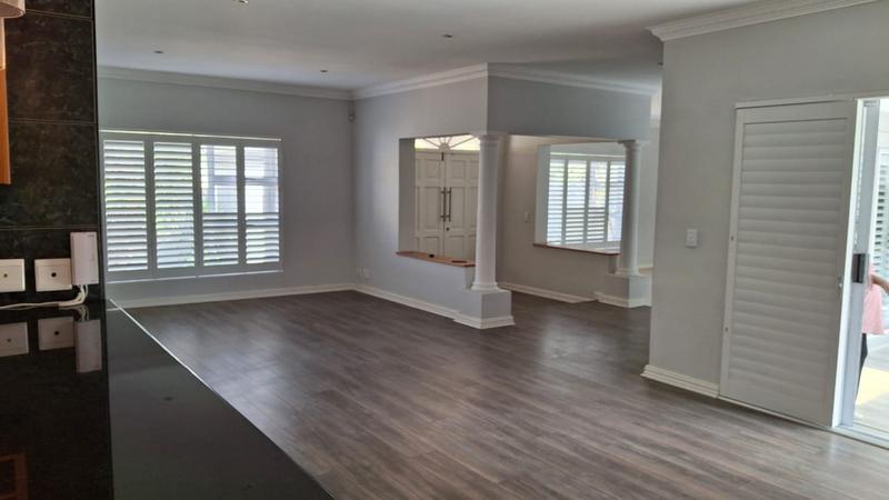 To Let 4 Bedroom Property for Rent in West Beach Western Cape